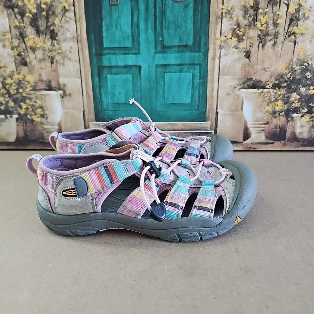 Keen Sandals Size 6 Waterproof Sport Shoes Men's Bungee Closure